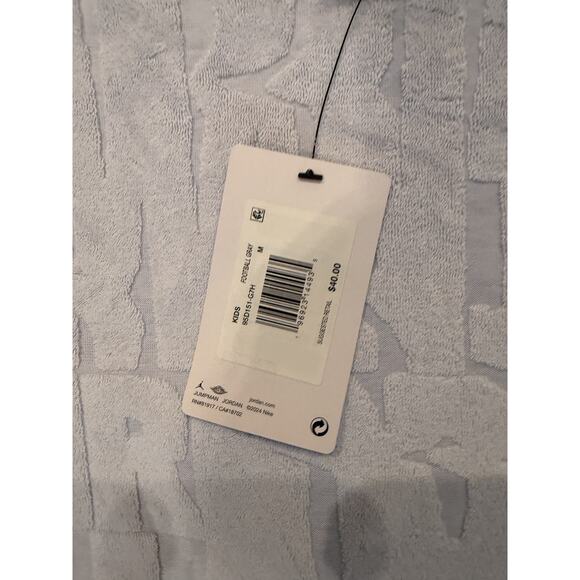 Jordan Shirt Kids Medium White Terry Cloth Patch Crewneck Short Sleeve Youth - Picture 3 of 6